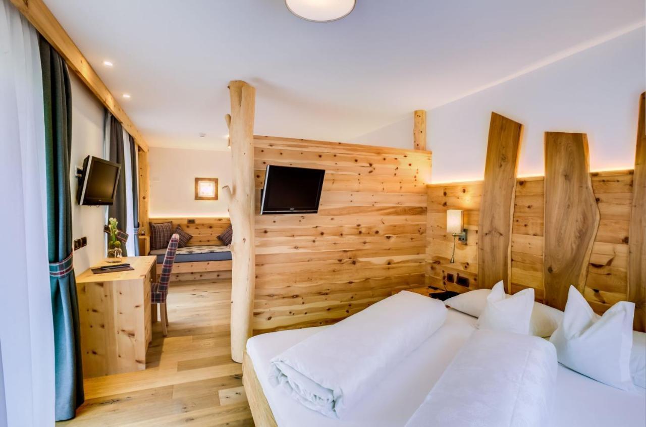 Hotel Muliac Сельва-ді-Валь-Гардена Екстер'єр фото