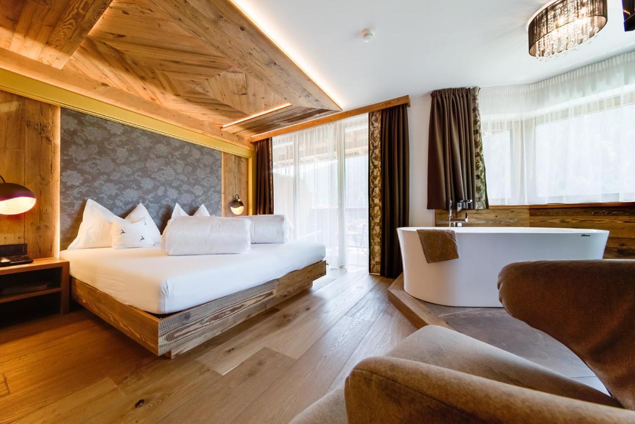 Hotel Muliac Сельва-ді-Валь-Гардена Екстер'єр фото