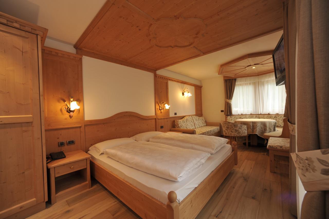 Hotel Muliac Сельва-ді-Валь-Гардена Екстер'єр фото