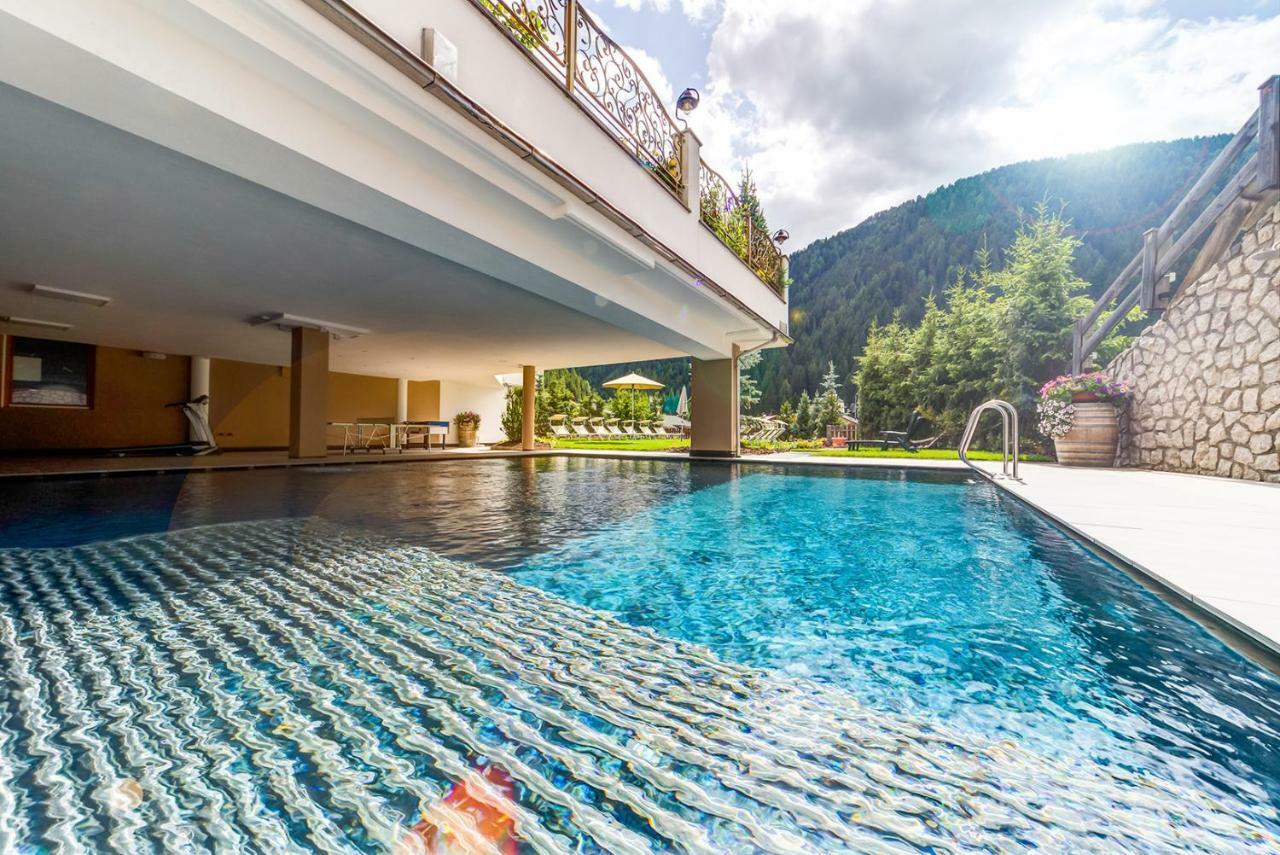 Hotel Muliac Сельва-ді-Валь-Гардена Екстер'єр фото